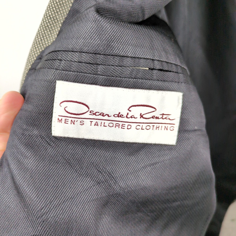 Oscar de la Renta Men's 100% Wool Grey Herringbone 2-Button Blazer Jacket 48L - Picture 4 of 12